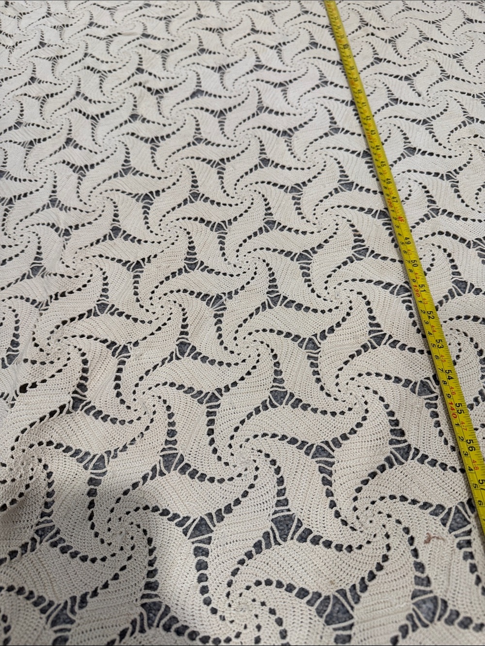 Handmade vintage Crocheted tablecloth in Cream - Picture 2 of 6